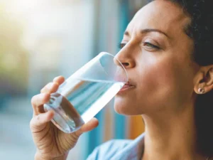 The Relationship Between Water Consumption and Mental Health